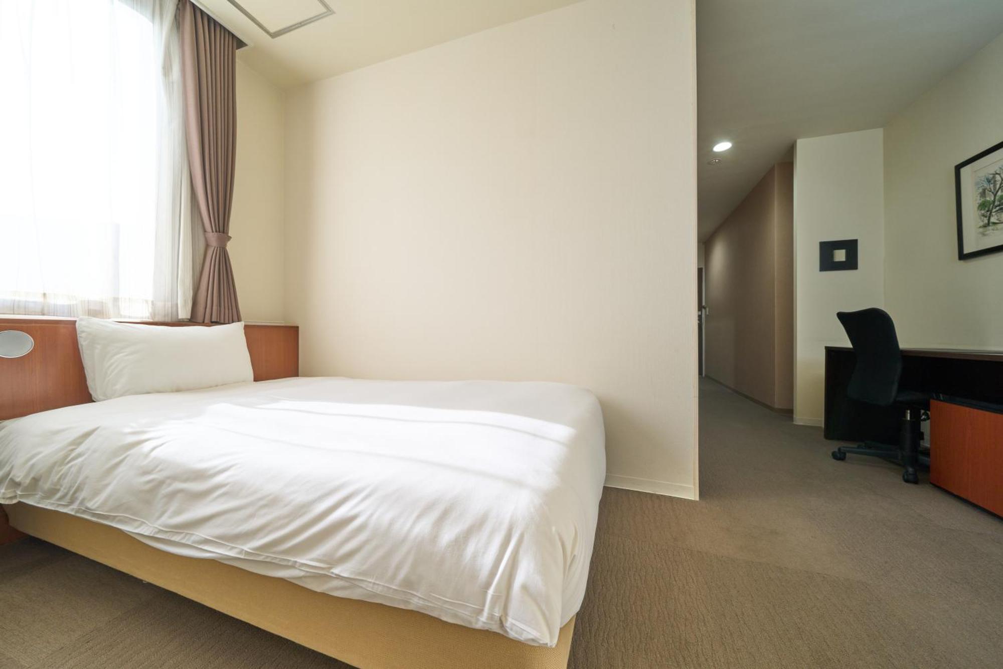 Hotel Tohkai Atsugi Eksteriør bilde
